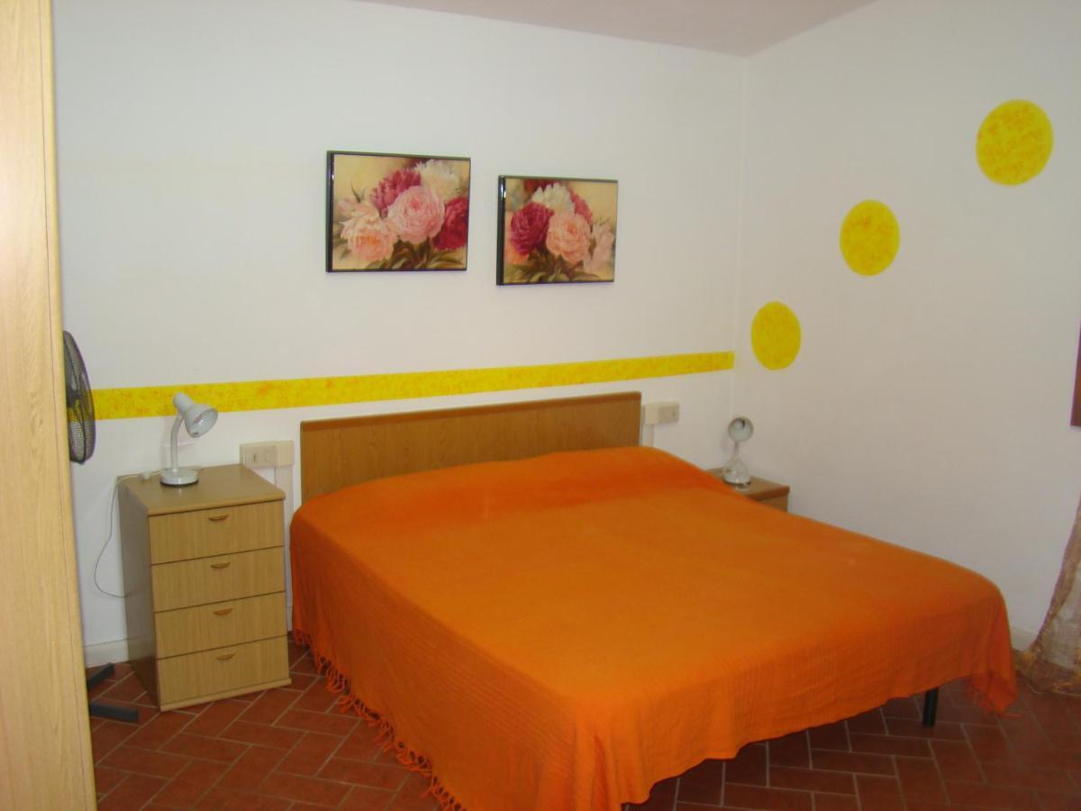 Casa Vacanze Guardamare San Vincenzo Exterior foto
